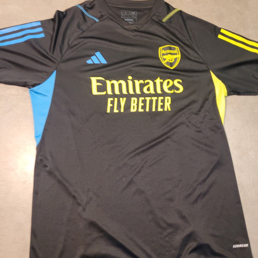 Arsenal - Adidas Training Jersey 23/24